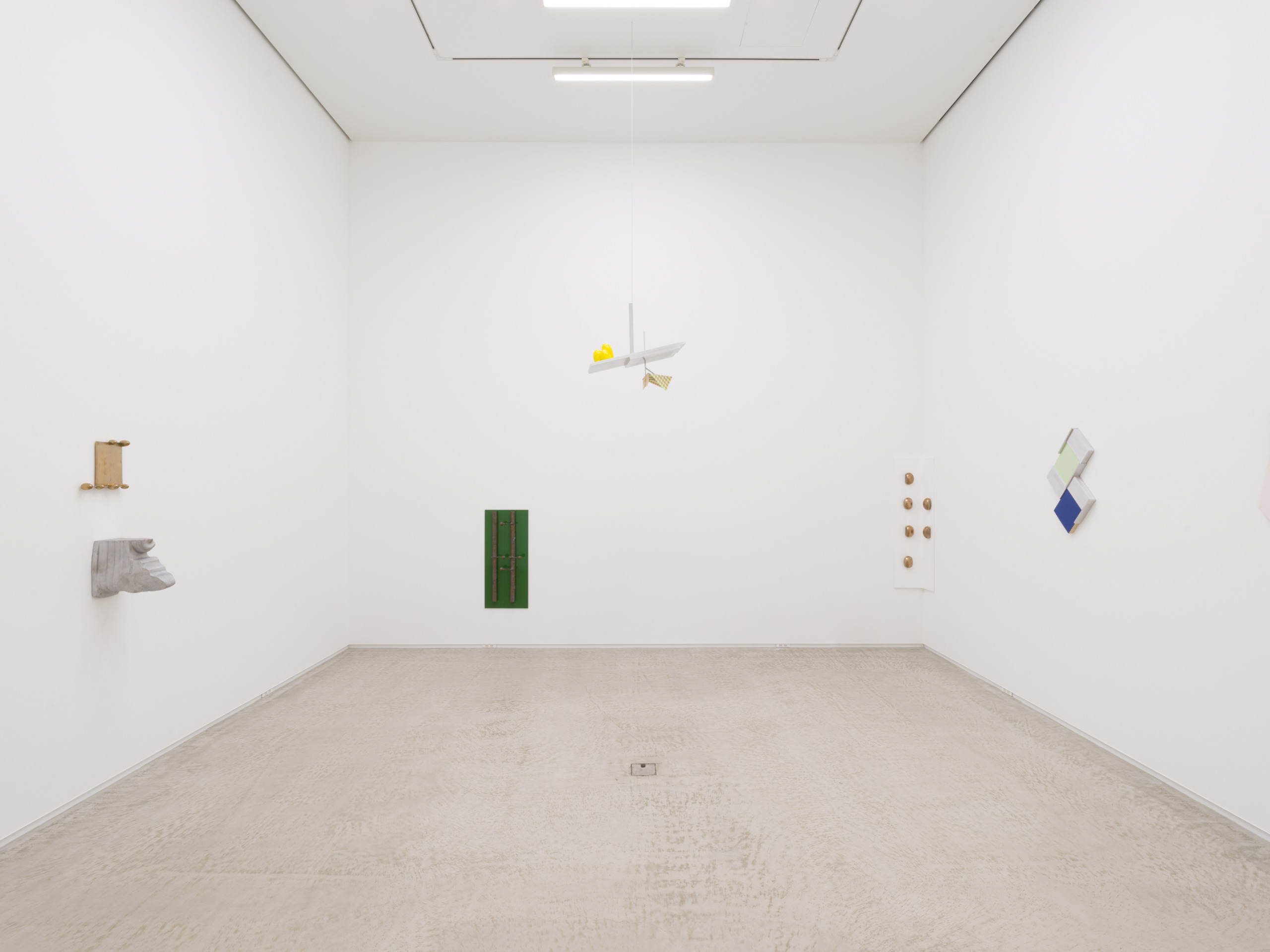 https://awt2025.artweektokyo.com/wp-content/uploads/2025/08/4b3c89ad1994ba1c2fe7800db3ae7c1a-scaled.jpg