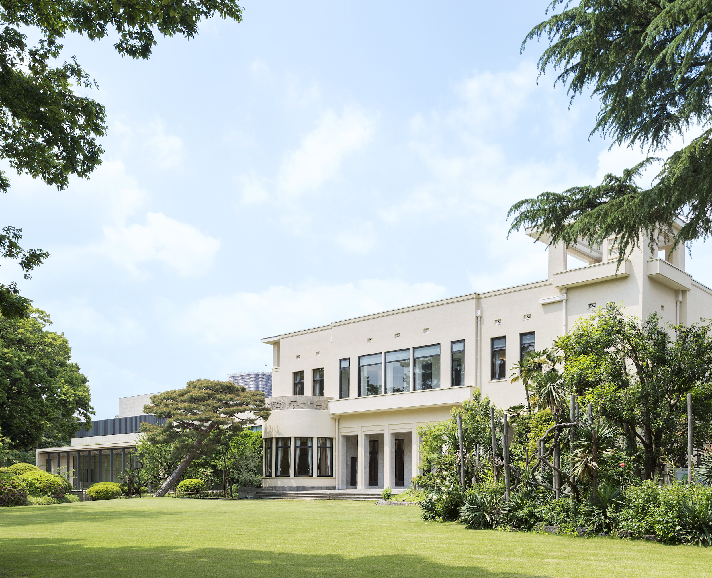 https://awt2025.artweektokyo.com/wp-content/uploads/2025/08/82bf37145577bba9ce16d99cdaf39de9.jpg
